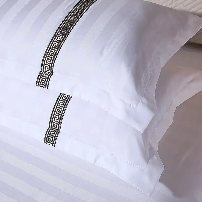 Rue Pillow