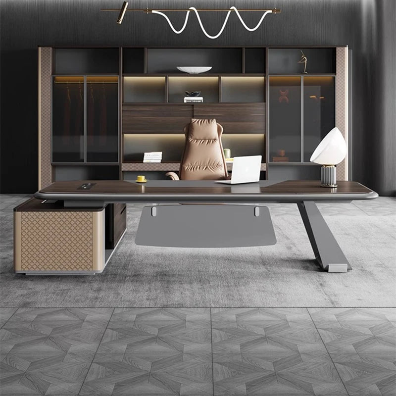 Esme Table