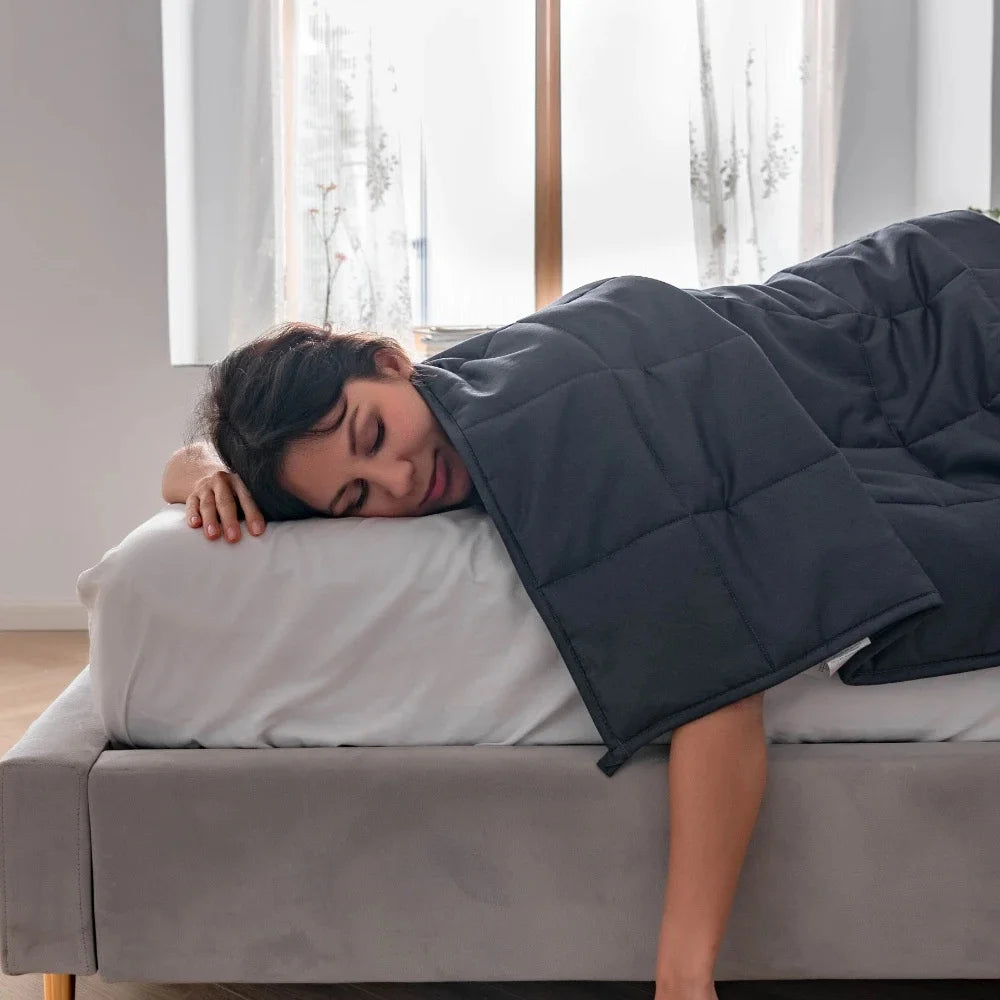 Thea Blanket