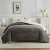 Mia Blanket
