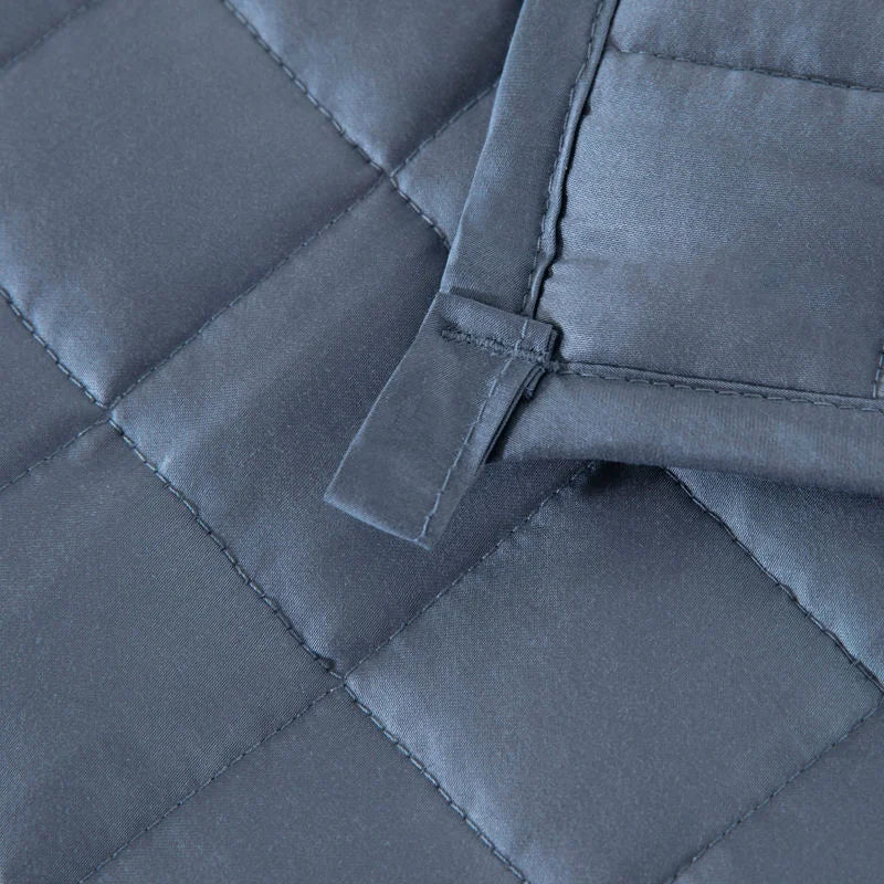 Thea Blanket