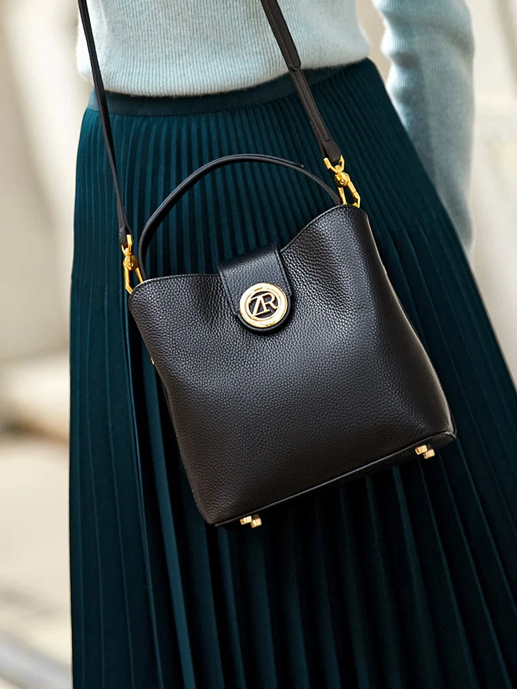 Ivy Tote Bags