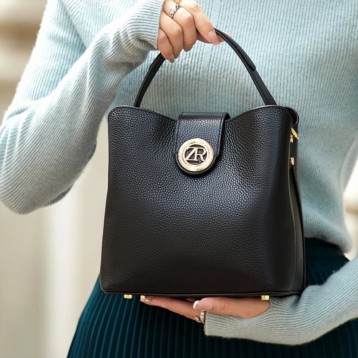 Ivy Tote Bags