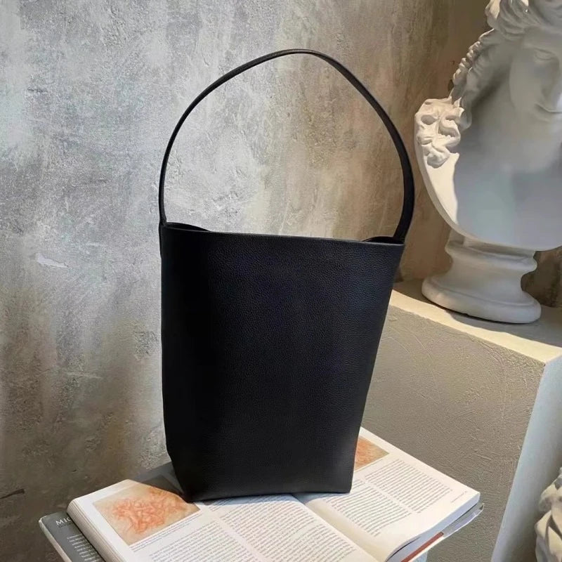 Zoe Tote Bags