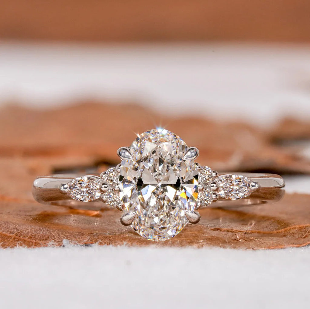 Elle Ring