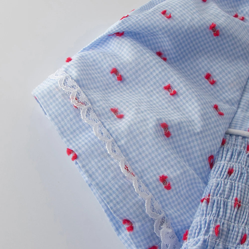 Wren Towel