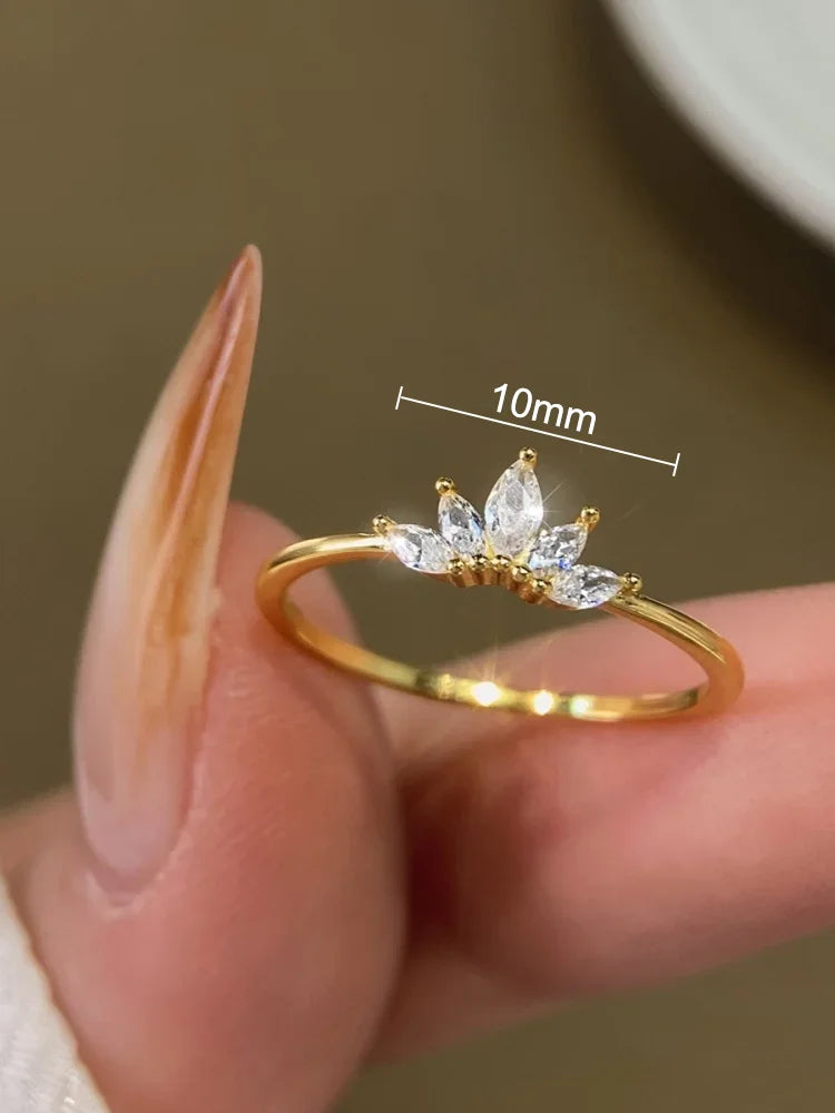Ava Ring