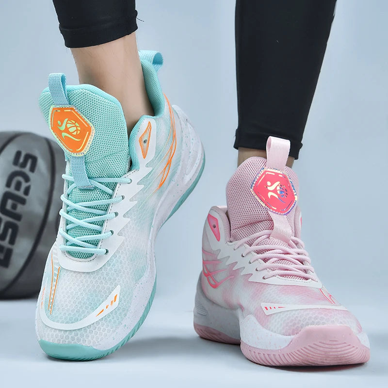 Ada Sneakers