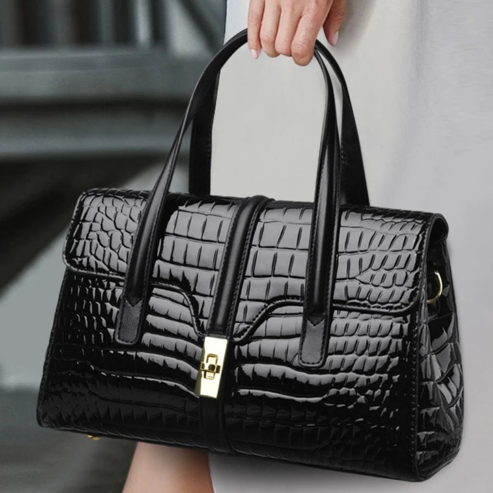 Iris Tote Bags